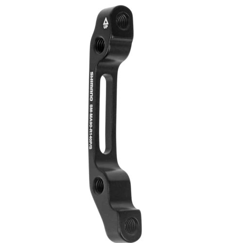 En svart Shimano SM-MA-R skivbromsadapter med fyra gängade hål och vit produktmärkning