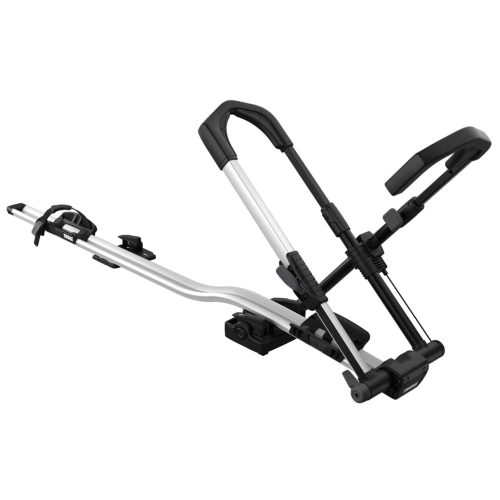 Ett takmonterat cykelställ i silver och svart med justerbara armar och remmar, utformat för att fästa en cykel på taket på ett fordon.