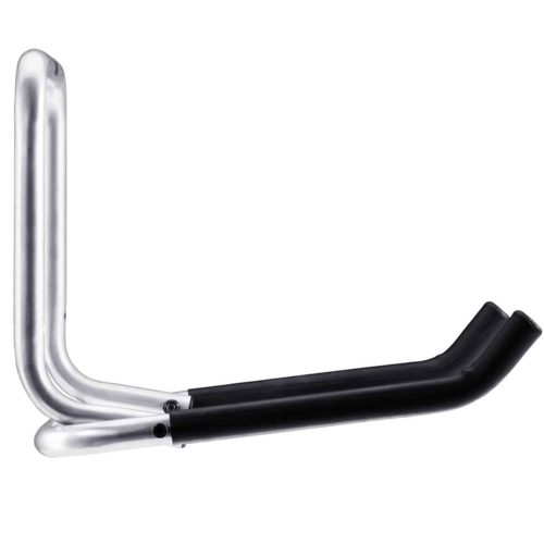 Cykelhållare Thule Wall Hanger har två väggmonterade krokar med metallfinish och svarta gummibelagda ändar, idealiska för att hålla cyklar eller verktyg. Krokarna visas sida vid sida mot en vit bakgrund.