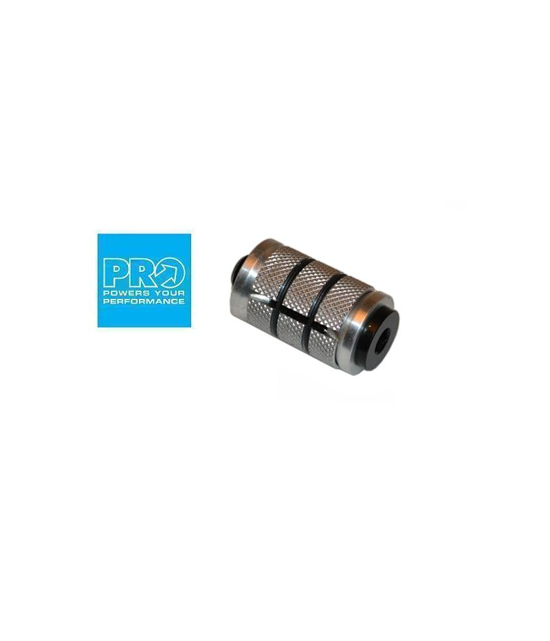 expander-gaffelror-pro-25mm.png Ett cylindriskt metallnätfilter med svarta band och ändlock visas bredvid en blå fyrkantig logotyp med texten "PRO POWERS YOUR PERFORMANCE" och en cirkelformad pil.