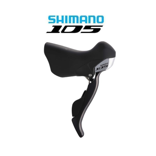 En Shimano 105 cykelväxel och bromsspak visas med Shimano 105-logotypen ovanför sig på en vit bakgrund.