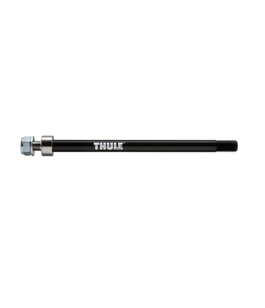 thule.thru_.axle_.m12x10.png En svart cykelaxel av märket Thule med gängor i båda ändar, en sexkantsmutter på ena sidan och en silverfärgad metallbricka. Thule-logotypen är tryckt i vitt i mitten av axeln.
