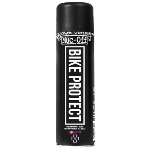 En flaska Muc-Off Bike Protect lackskydd, 500 ml, mot en vit bakgrund. Flaskan är svart med vit texten "BIKE PROTECT" och Muc-Off logotypen.