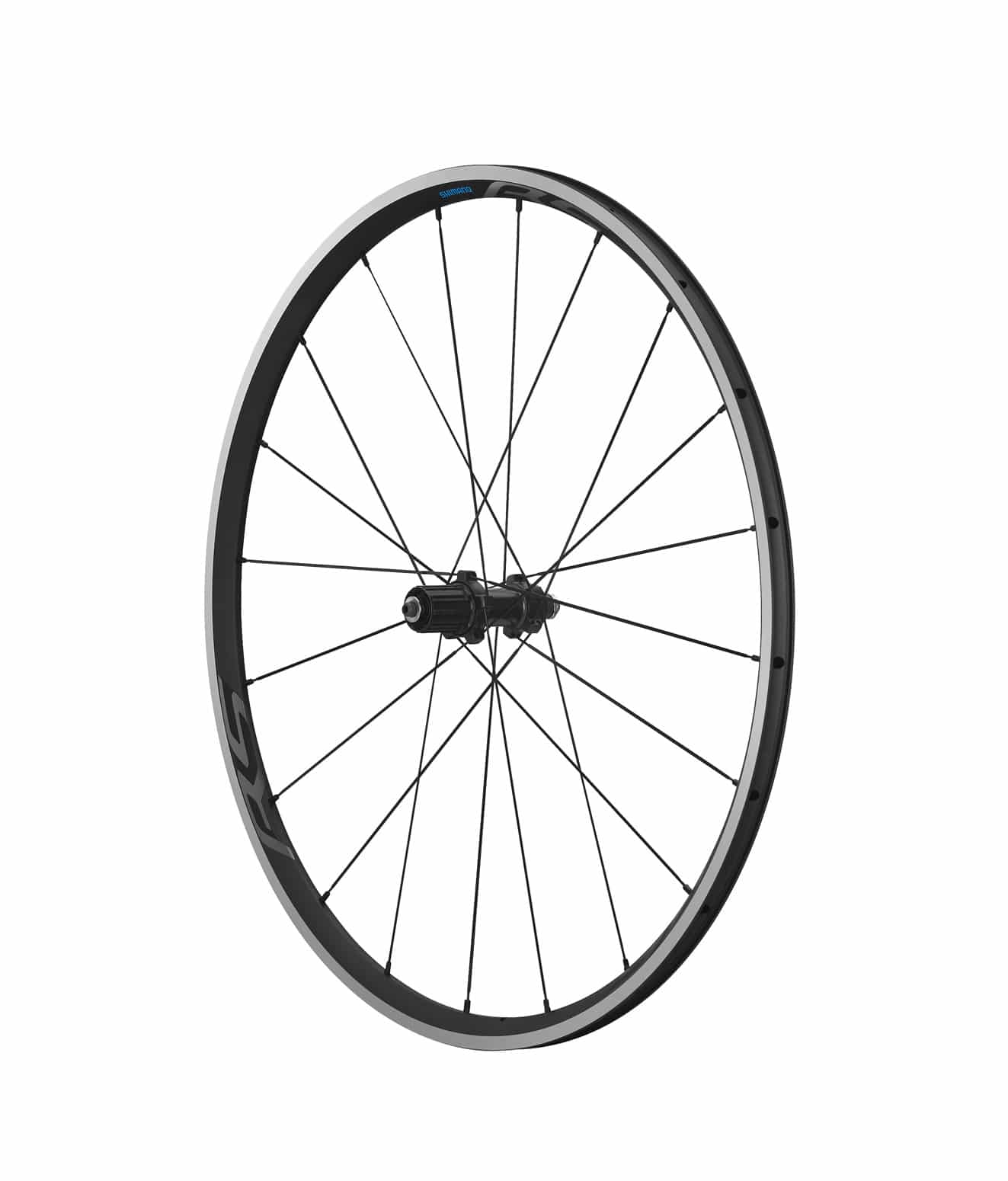 Bakhjul-Shimano-RS300.jpg Ett cykelhjul Shimano WH-RS300 105 CL med fälgbroms, avbildat i en studio med jämn belysning som framhäver detaljerna i navet och fälgen. Hjulet är centrerat och skärpt.