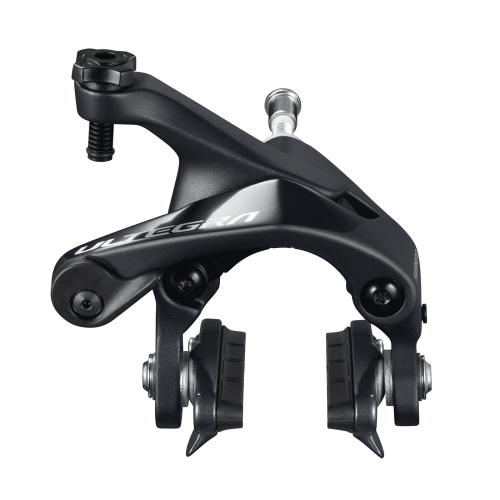 Detaljerad bild av en svart Shimano Ultegra BR-R8000 racerbroms mot en vit bakgrund. Den visar skärpan och precisionen i designen med subtila ljusreflexer som framhäver formen.