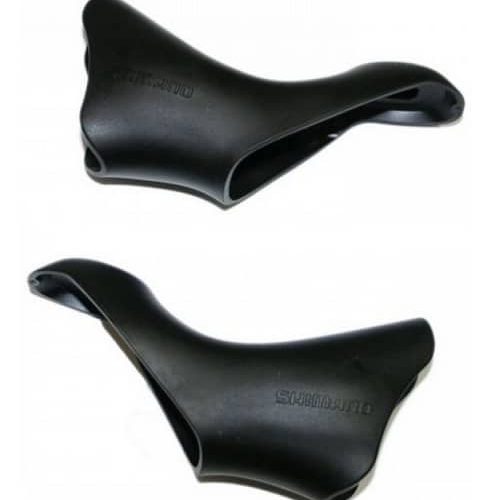 Två svarta Shimano Ultegra ST-6600 reglagesskydd visas mot en vit bakgrund. Skydden har den distinkta Shimano-logotypen och är avsedda att skydda växelreglagen.