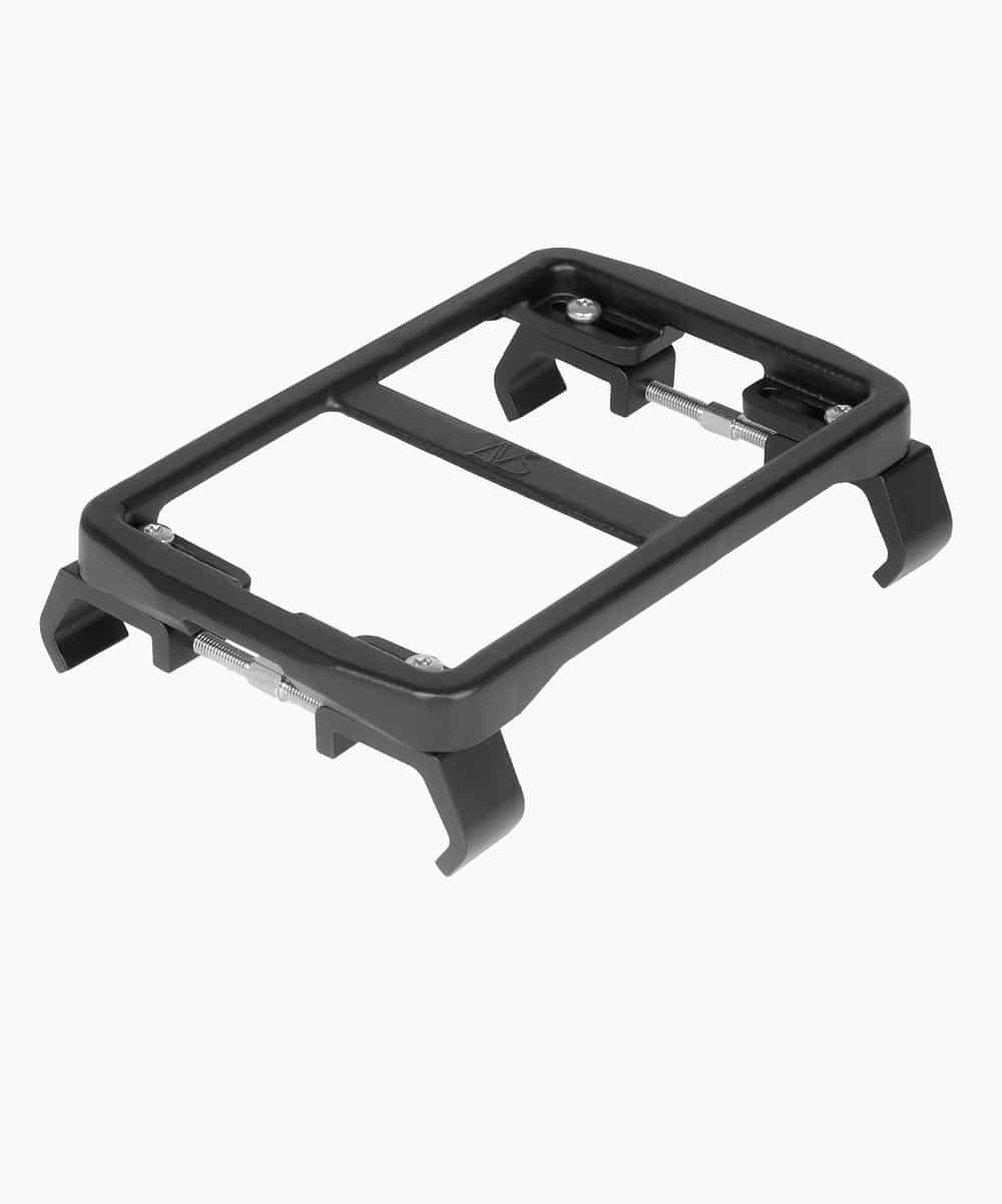 NEWRACK-Uni.jpg Atran Velo Newrack Uni AVS-adapter är ett svart rektangulärt stativ av plast och metall