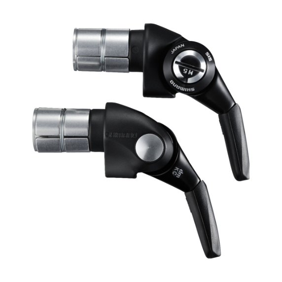 P-SL-BSR1_4398_1.jpg.thumb.572.572 Två detaljerade Shimano SL-BSR1 växelreglage för cykel, 11-växlat, mot en ljus bakgrund. Silverfärgade ändar och svart konstruktion under stark belysning, vilket framhäver detaljerna.