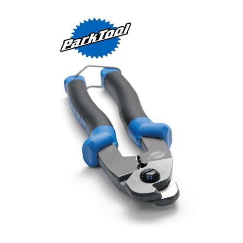 Park Tool CN-10 avbitartång, stående på en vit yta. Tången har blå och svarta handtag. Park Tool-logotypen syns ovanför, bra ljus framhäver verktyget.