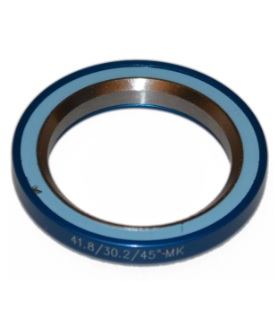 En blå och silverfärgad Styrlager PRO Hybrid lagerring (O:41,8/I:30,2/H:6,3mm), metall med fasade kanter, märkt 41,8/30,2/45°-MK på ytterkanten.
