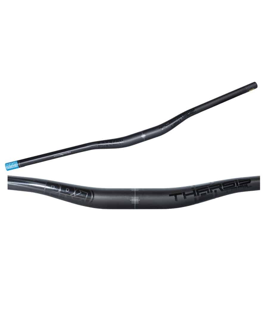 Pro-Tharsis-Trail-rise-bar-styre-800-carbon.jpg Detaljrik bild av ett MTB-styre Pro Tharsis Trail rise-bar i carbon