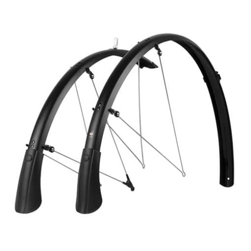 Skärmset SKS Bluemels 28 tum mattsvarta har mattsvarta cykelskärmar med stödben i metall för fram- och bakhjul, mot en vit bakgrund.