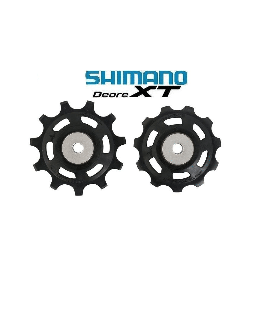 Shimano-XT-rulltrissor-m8000.png Två Shimano RD-M8000 XT rulltrissor för 11-växlade system visas i ett ljust studioljus. Detaljerade texturer och material framhävs