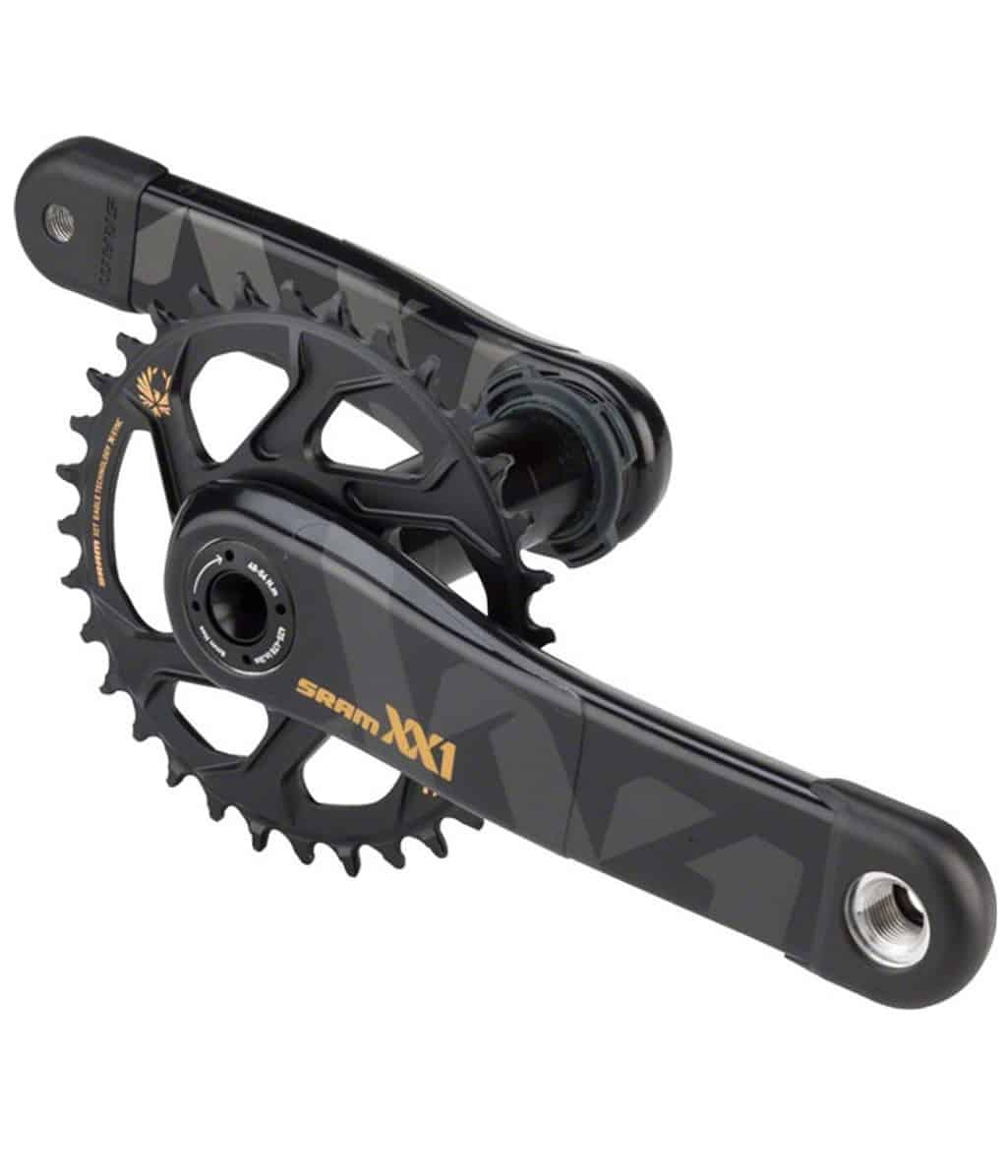 Sram-XX1-Vev-BB30-Gold.jpg Sram XX1 Eagle BB30 vevparti med 32T krans, perfekt för 12-växlade system. Detaljrik bild med fokus på material och design, fångad i mjukt, diffust ljus som framhäver finishen.