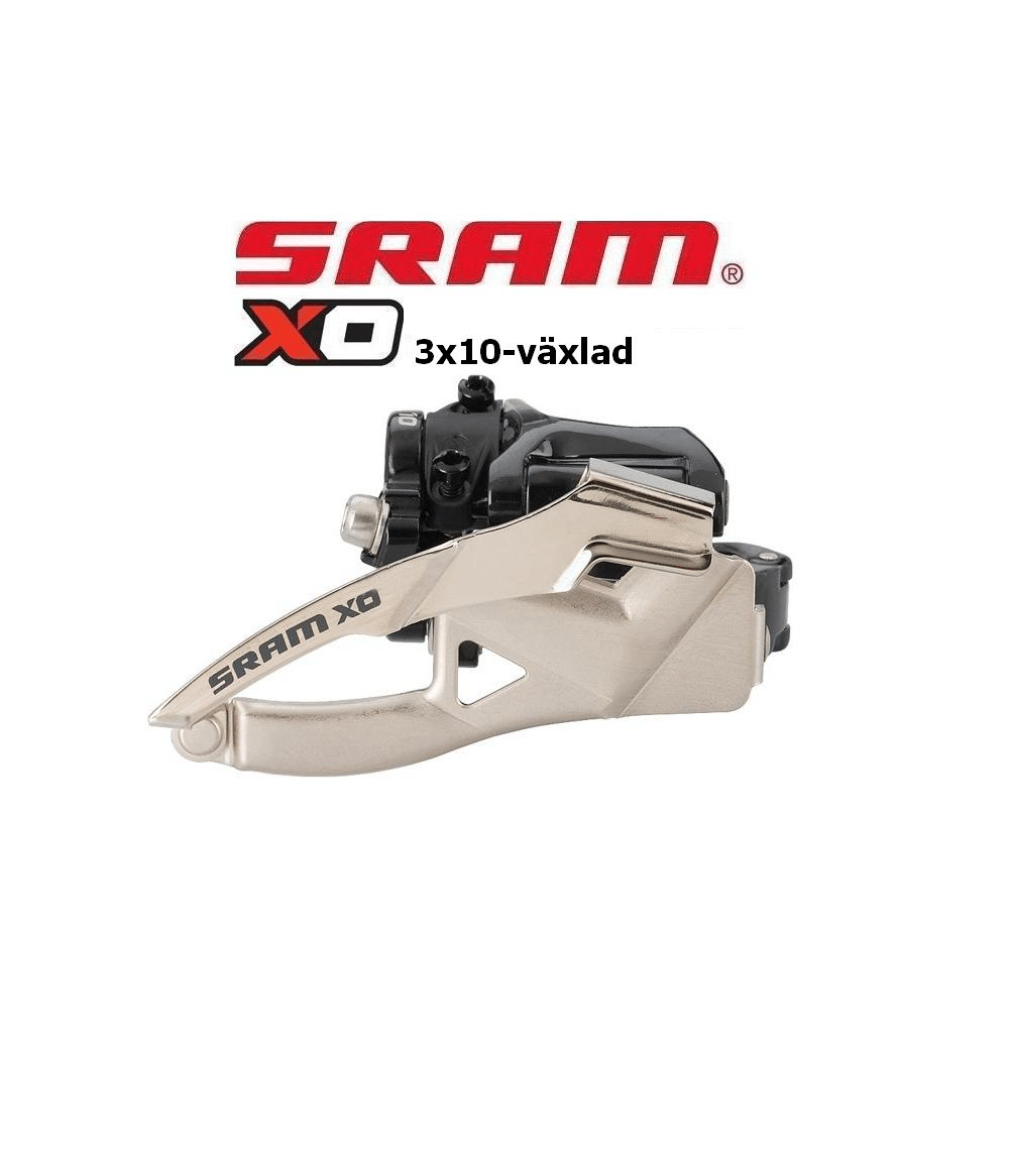 Sram-x0-3x10-5.png Detaljerad bild av en framväxel Sram X0 lågklamma 3x10s. Silverfärgad med svarta detaljer, skarpt belyst med fokus på mekaniska detaljer och texten "SRAM XO".