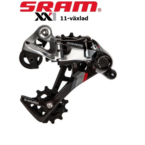 Sram XX1 bakväxel framträder i studioljus. Detaljer som "X-Actuation" och "Roller Bearing Clutch" är tydligt synliga. En kombination av silver, svart och röda detaljer ger en elegant look.