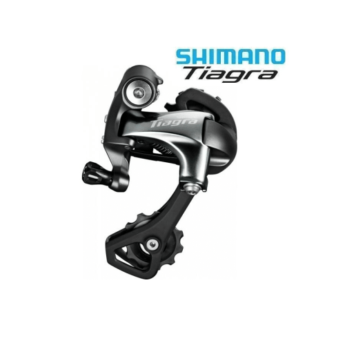 Shimano Tiagra RD-4700 bakväxel för 10-delad kassett, detaljrik återgiven mot vit bakgrund. Kontrastrik belysning framhäver växellänkagets metalliska textur och svarta komponenter.