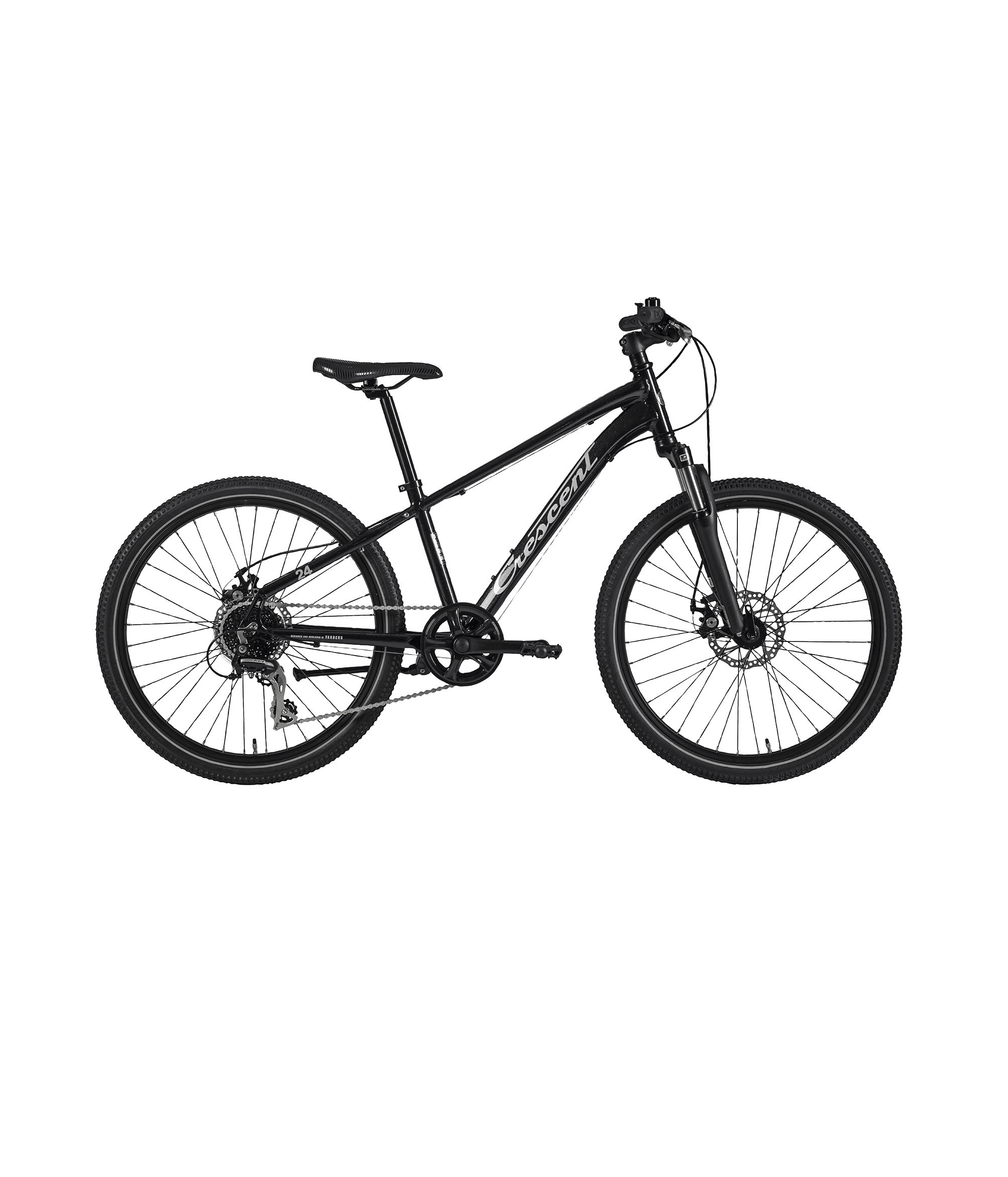 crescent-vale-svart.png En svart mountainbike med framfjädring, skivbromsar, platt styre och knobbiga däck, visad i profil mot en vit bakgrund.