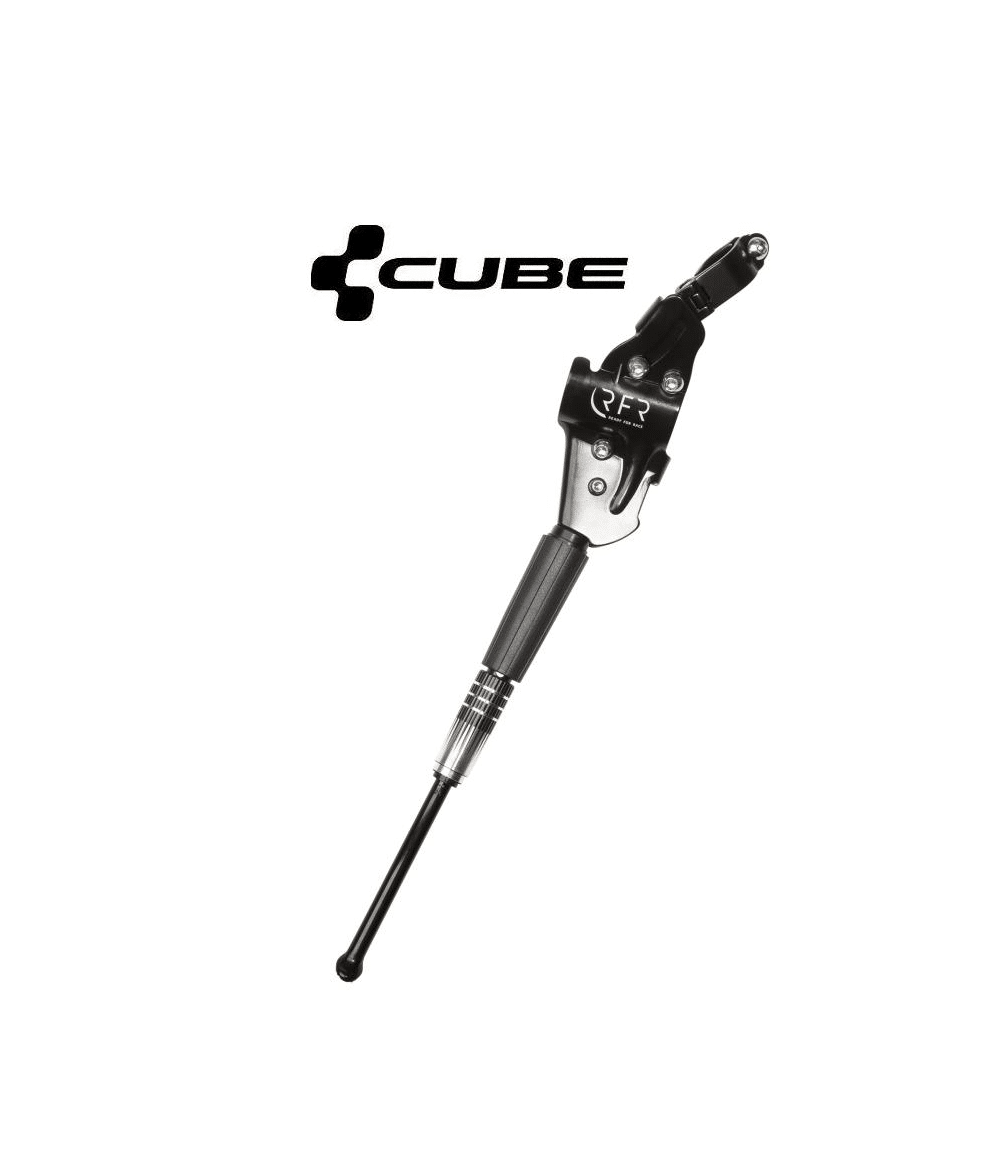 cube-rfr.png Ett Cube cykelstöd i svart, diagonalt placerat mot en vit bakgrund. Stark belysning framhäver detaljerna i den justerbara mekanismen och Cube-logotypen.