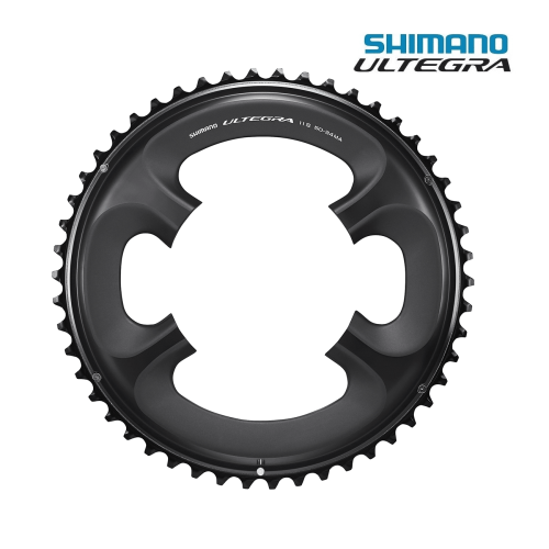 Närbild av ett Shimano Ultegra FC-6800 kedjehjul i mörkgrått. Kedjehjulet har en silvrig logotyp och är fotograferat i ett välbelyst studioljus.