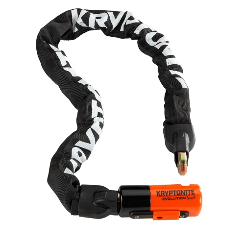 Ett svart Kättinglås Kryptonite Evolution 4 SSF kedjelås (10 x 900/1200/1600mm) har en orange och svart låsmekanism, med en svart tyghylsa tryckt med vit text.