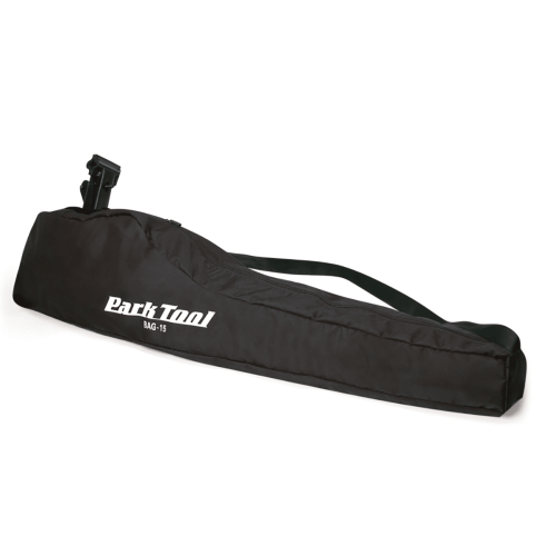 Park Tool Väska Travel & Storage BAG-15 är en svart bärväska med dragkedja och axelrem, märkt "BAG-15" i vitt, avsedd för transport av verktyg eller utrustning.