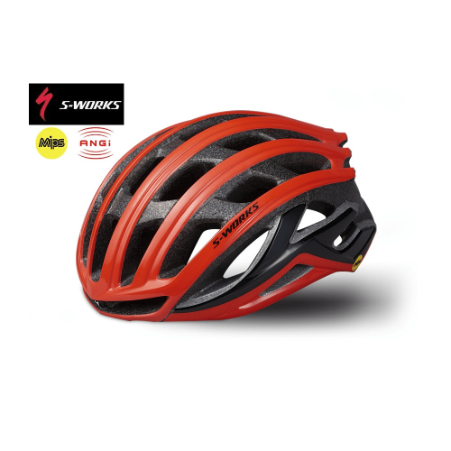 En röd och svart Hjälm Specialized S-Works Prevail med ANGI och MIPS, med ventilationsöppningar, visas mot en vit bakgrund. Logotyperna för säkerhetssystemen MIPS och ANGi syns i det övre vänstra hörnet.