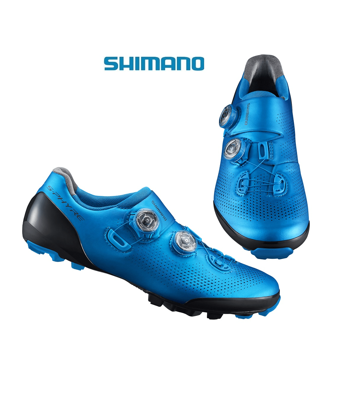 shimano.sphyre.xc901.bla_.png Ett par blå MTB-sko Shimano SH-XC901 S-Phyre cykelskor med tvåknäppning, perforerad ovandel, svart traktionssula och Shimano-logotypen ovanför, mot en vit bakgrund.