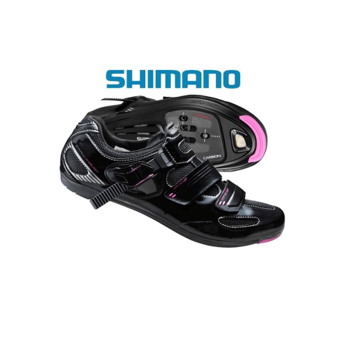 Ett par Shimano SH-WR62 Dam svarta cykelskor med rosa detaljer