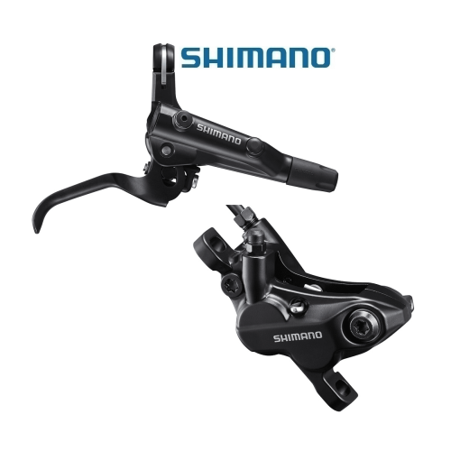 Shimano MT501 skivbromsset i svart, fram och bak, visas i detalj mot en ren vit bakgrund. Detaljerade texturer och precisionstillverkning framhävs i bra ljus.