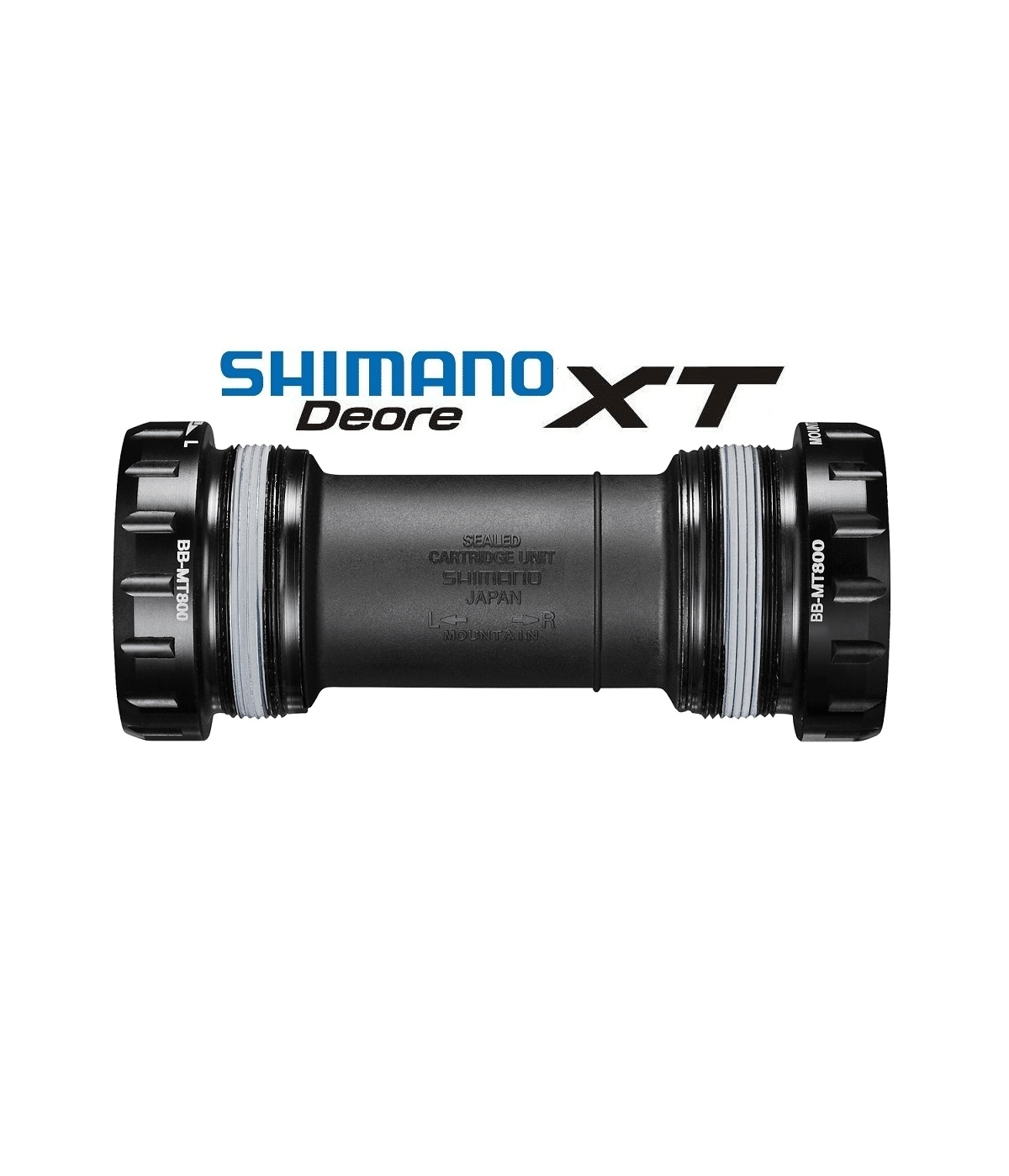 vevlager-shimano-xt-bb-mt800.png Vevlager Shimano XT BB-MT800 i svart mot en vit bakgrund. Detaljerade skrift med "SEALED CARTRIDGE UNIT" och "SHIMANO JAPAN" syns. God belysning framhäver vevlagrets cylindriska form och texturer.