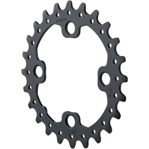 Detaljerad bild av ett svart Shimano framdrev för Deore FC-M617, med skarpt ljus som framhäver de precisa skärningarna och den matta ytan. Tänderna och hålen är tydligt definierade.