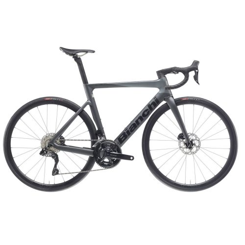 Mattgrå Racer Bianchi Oltre Race 105 Di2 med 2x12 växlar.