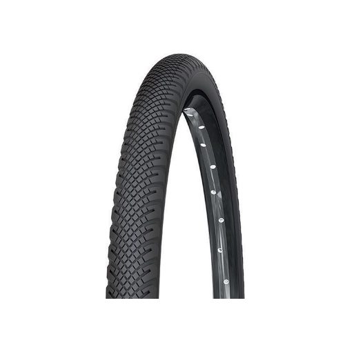 Ett detaljrikt fotografi av ett Michelin Country Rock cykeldäck (44-559 mm) mot en vit bakgrund. Däcket har ett distinkt mönster och är monterat på en fälg med synliga ekrar.