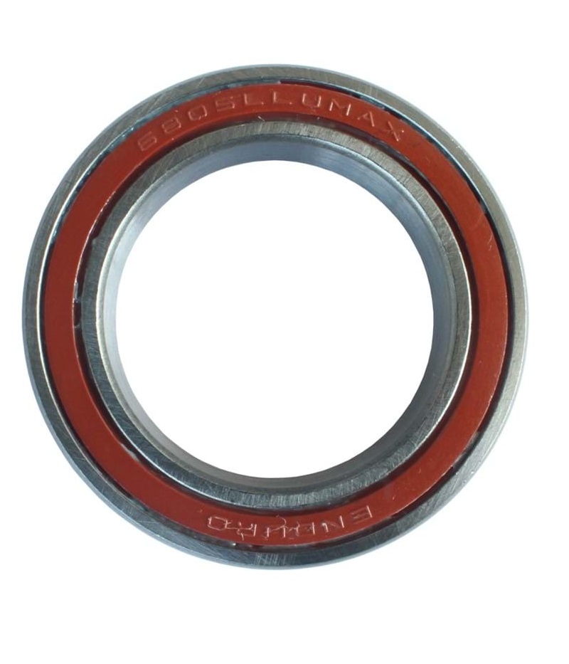 enduro-6805llu-max.jpg Närbild av ett Enduro 6805LLU MAX ABEC3 maskinkullager med röd tätning mot en vit bakgrund. Metalliska ytor och graverade detaljer framträder tydligt i det jämna ljuset.