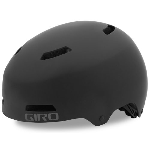 En matt svart Giro Dime FS Mips-hjälm visas i profil. Den har flera ventilationshål och Giro-logotypen är synlig i nedre vänstra hörnet. Ljuset är jämnt fördelat.