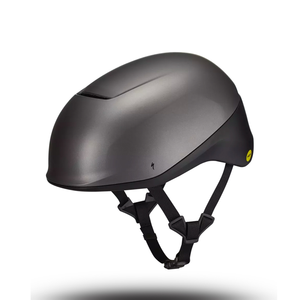 Hjälm Specialized Tone Svart 3 Mattgrå Specialized Propero 4 hjälm i studiobelysning, framhäver aerodynamisk design och MIPS-säkerhet. Detaljerade spännen och Specialized-logotyp syns tydligt.