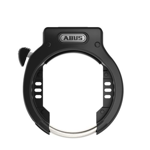Närbild av ett Abus Shield 4650XL ramlås med extra bred öppning, godkänt av SSF. Detaljerad produktfotografering i studiokvalitet visar tydligt låsets konstruktion och design.