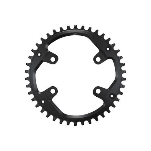 Detaljerad bild av ett svart Shimano CUES FC-U8000-1 framdrev med 42 tänder, belyst för att framhäva dess intrikata design och tillverkningskvalitet, perfekt för cykelentusiaster som söker precision.