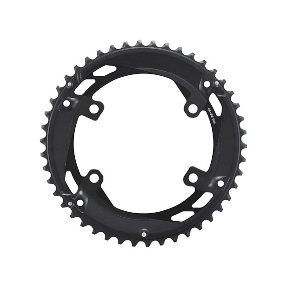 Y0RA98010-46T-FC-U6010-2-primary_1.jpg.thumb.572.572 Detaljerad bild av ett Shimano CUES FC-U6010-2 framdrev, tillgängligt i 46T eller 32T. Fokuserat ljus framhäver den svarta finishen och de precisionstillverkade tänderna.