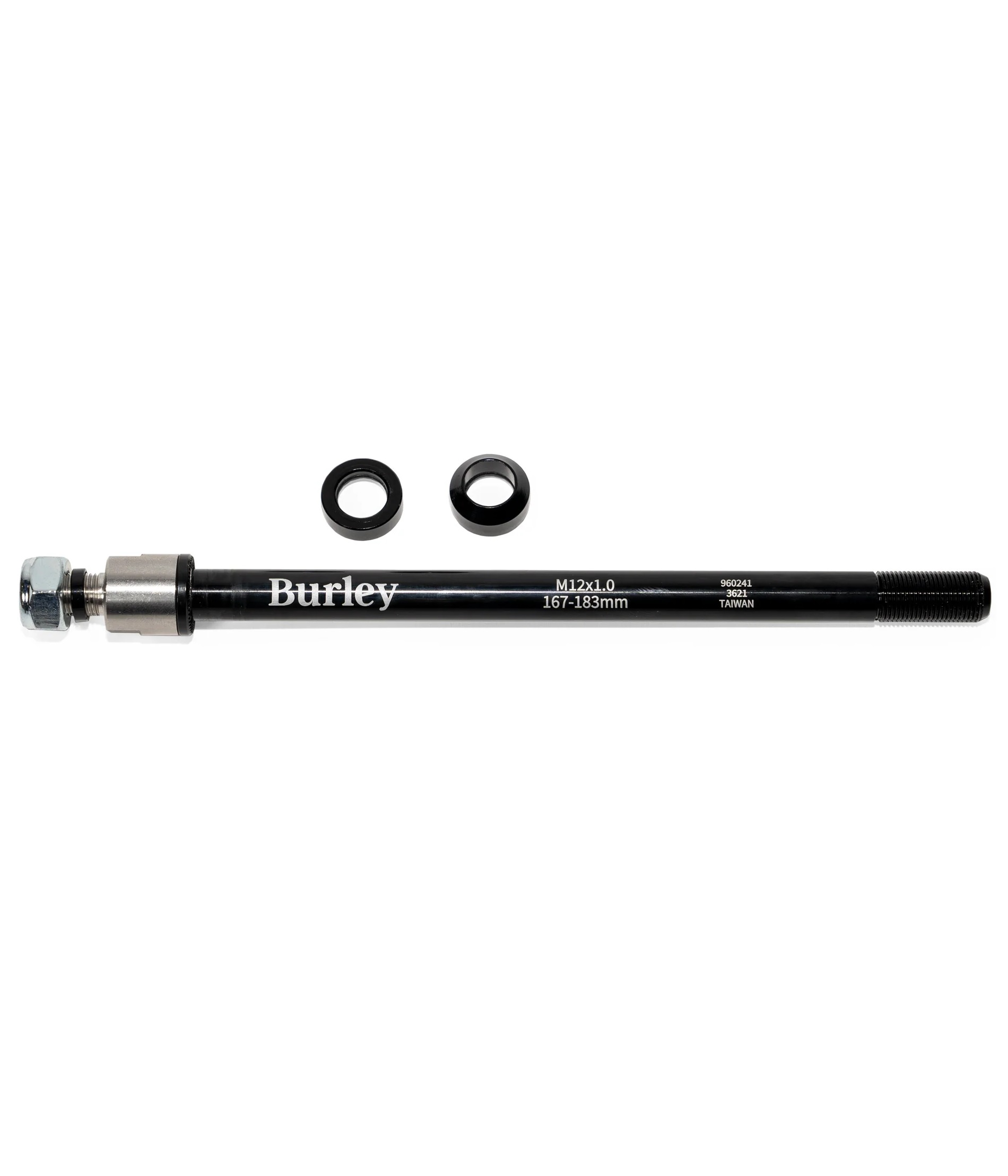 Thru-Axle2-167-183 En svart Burley-bakaxel med två svarta ringar placerade ovanför. Texten "M12x1.0 167-183mm" och "Burley" är tydligt tryckta på axeln. Bra belysning framhäver produktdetaljerna mot en vit bakgrund.