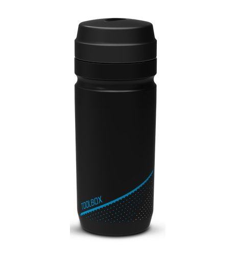 Svart Cube Tool Bottle, 600 ml, med blå "TOOLBOX" text och mönster. Flaskan står på en vit yta i studiobelysning, vilket skapar ett rent och modernt intryck.