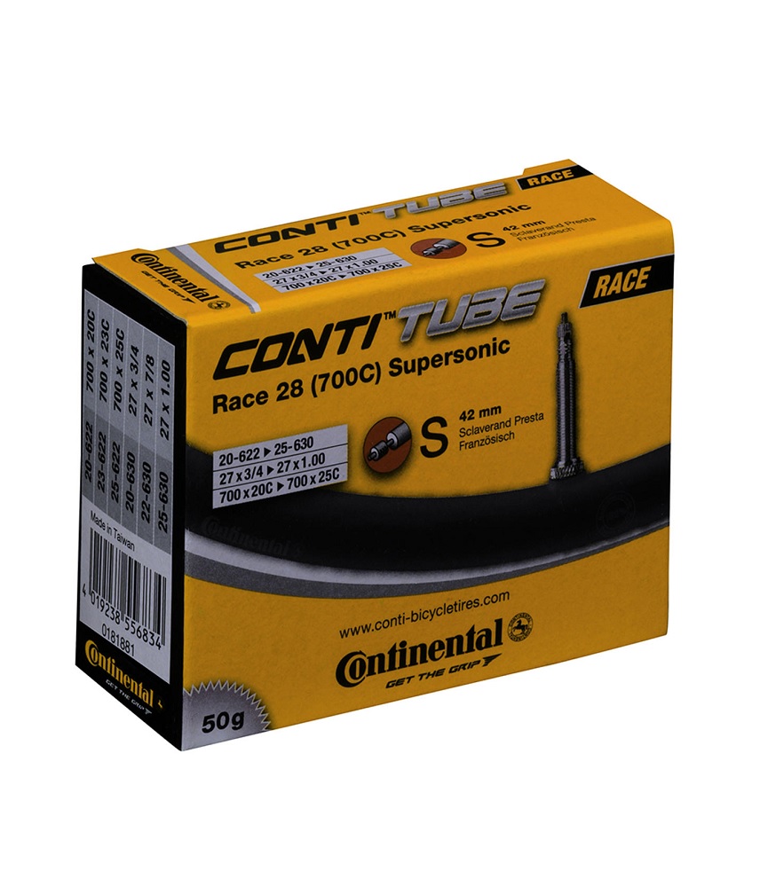 Conti-supersonic-42 Produktbild av Continental Supersonic cykelslang, storlek 20/25-622/630 mm (700x20/25c), med 42-60 mm Presta ventil. Förpackningen har en guldfärgad ton och tydlig produktinformation. Bilden är tagen i ett välbelyst område.