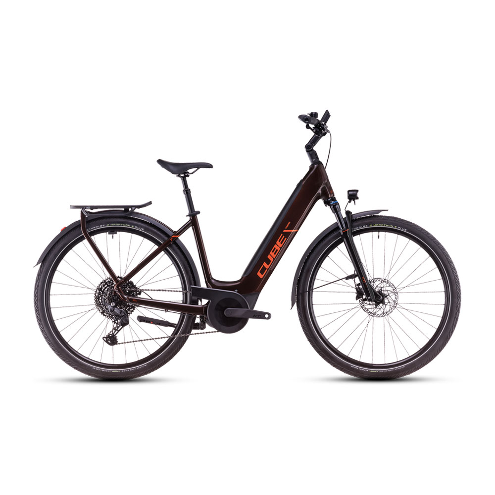 Cube Touring Hybrid Pro lågt insteg 1 Brun Cube Touring Hybrid Pro 625 elcykel med lågt insteg.