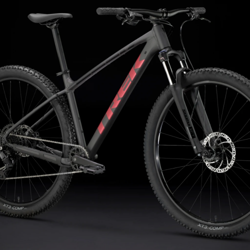 Svart Trek Marlin 5 MTB med 27,5 tums däck och 1x9 växlar.
