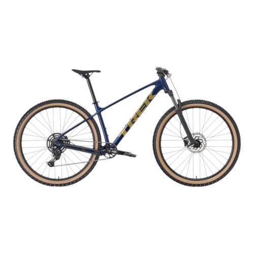 Mountainbike Trek Marlin 5 Gen 3 med 27,5" hjul, blå ram.