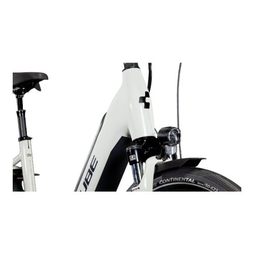 Vit Cube Supreme Hybrid ONE 500 elcykel med dämpare, framlampa och Continental däck.