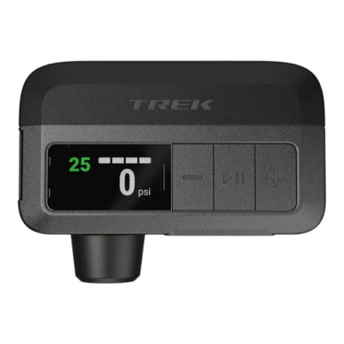 Trek Air Rush elektrisk pump med display och knappar. En kompakt cykelpump.