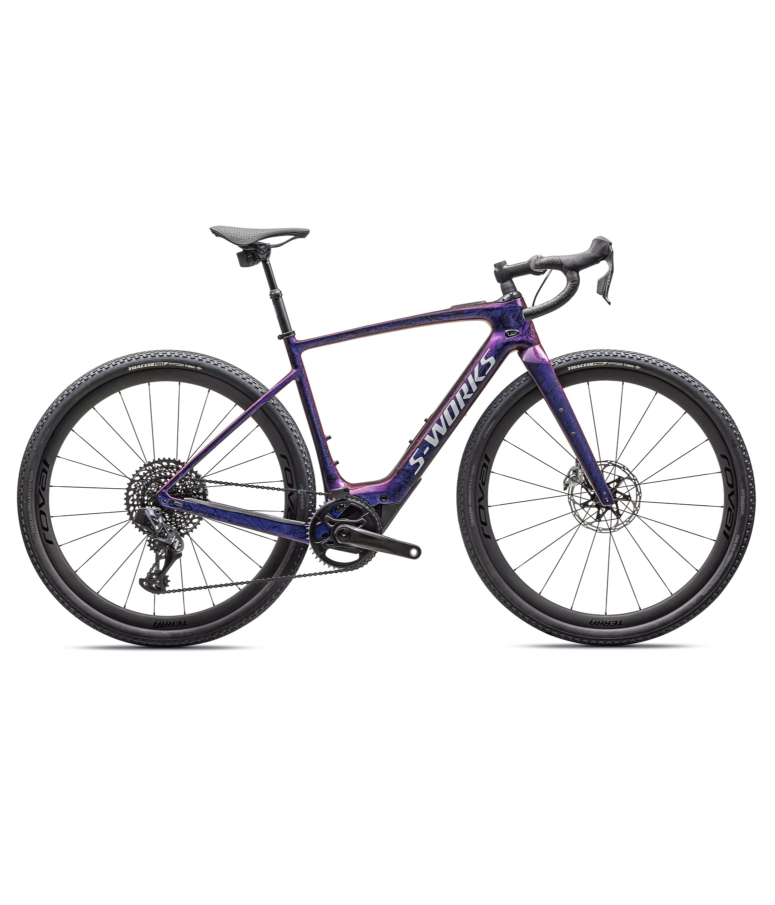 CREO-SL-SW-carbon-UL-C-Lila Ljust belyst Specialized S-Works Turbo Creo SL 2 Carbon el-gravelcykel med 1x12-växlar. Cykeln har en distinkt lila och blå lackering med vita S-Works logotyper.