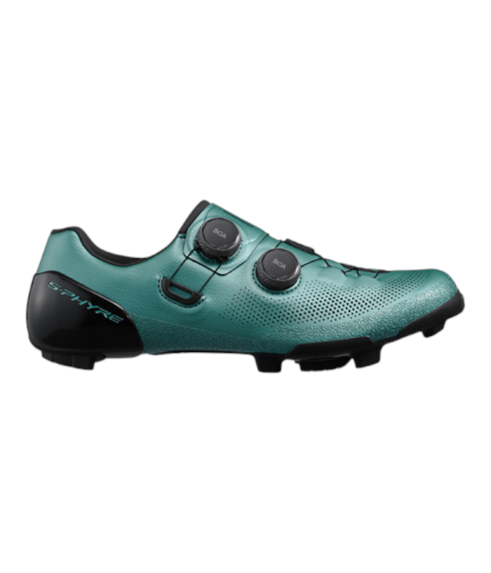 rx910-grön Grön Shimano S-Phyre RX910 gravelsko med två BOA-spännen och svarta detaljer.